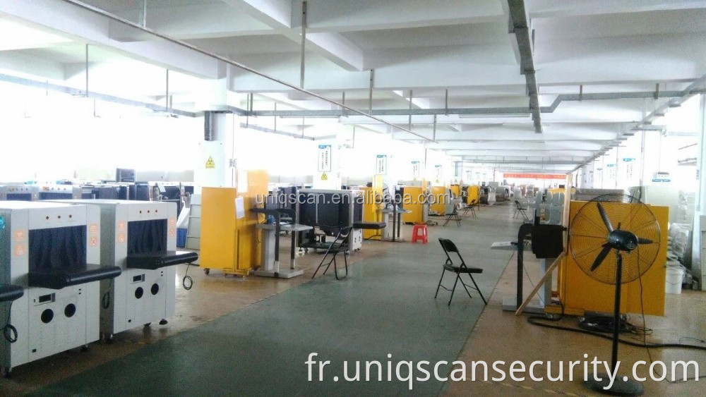 Système d'inspection de sécurité du scanner de bagages à rayons X Uniqscan SF6550 pour l'aéroport